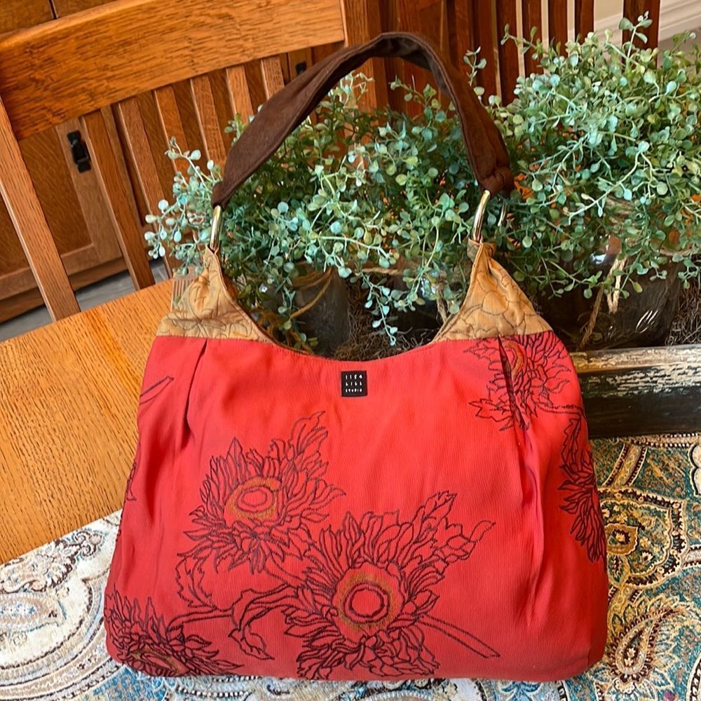 1154 Lill Studio Rust Red Floral Embroidered Shoulder Bag Chicago Boutique